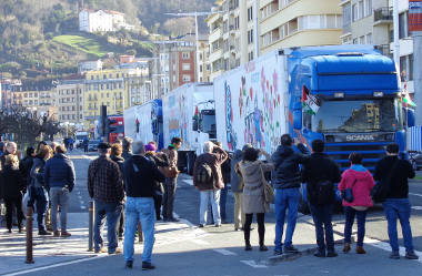 'Caravana anual ayuda humanitaria' irudia