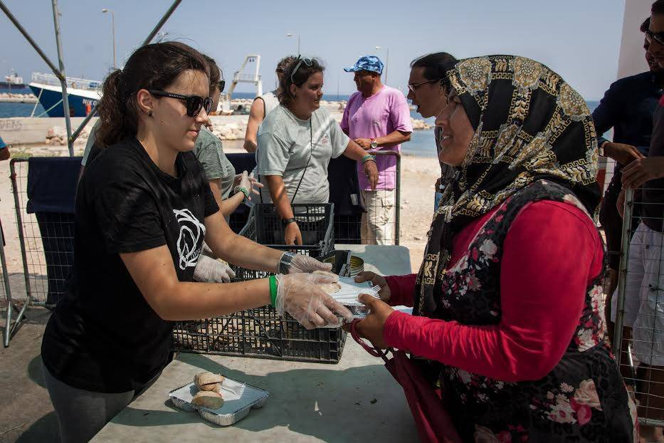 'Larrialdia arintzen Lesbosen, Grezian' irudia