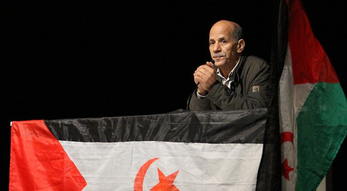 'Elkarlana saharar ordezkaritzaren bulegoarekin.' irudia