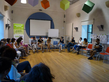 'Emáus y Mugarik Gabe. 2014' irudia