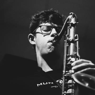 Miguel Velasco Trio + Jam Session