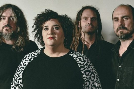 Kontzertua: Zea Mays + Argazki Bat Behelainoan