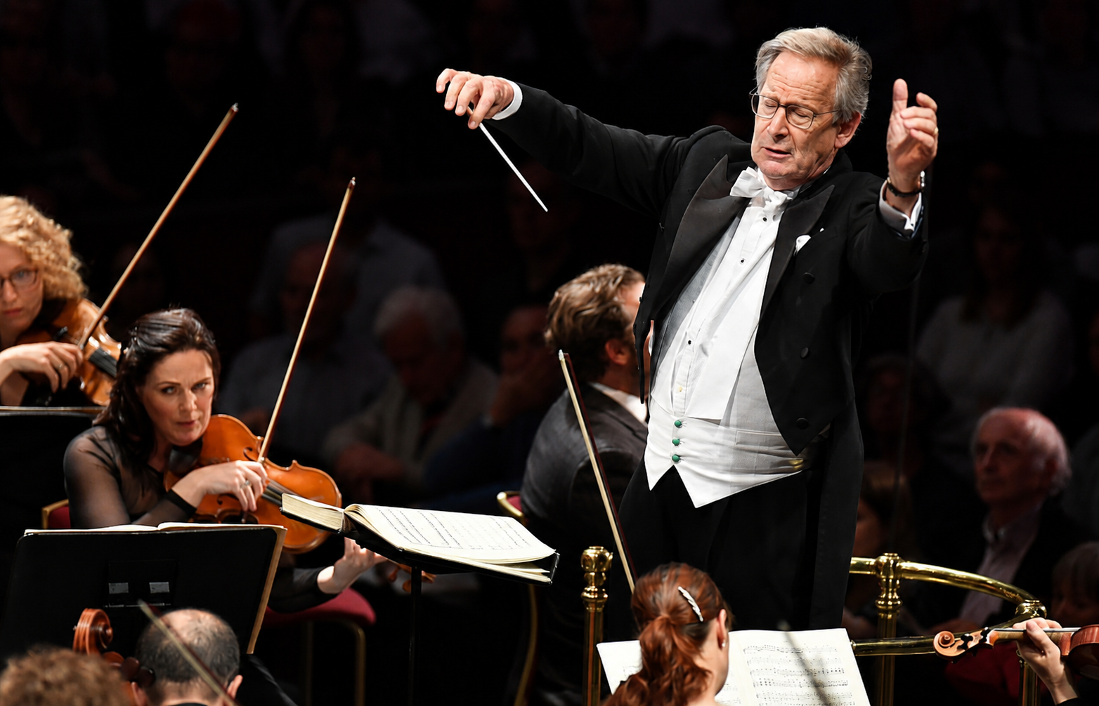 87. Musika Hamabostaldia: The Constellation Choir & Orchestra + Sir John Eliot Gardiner