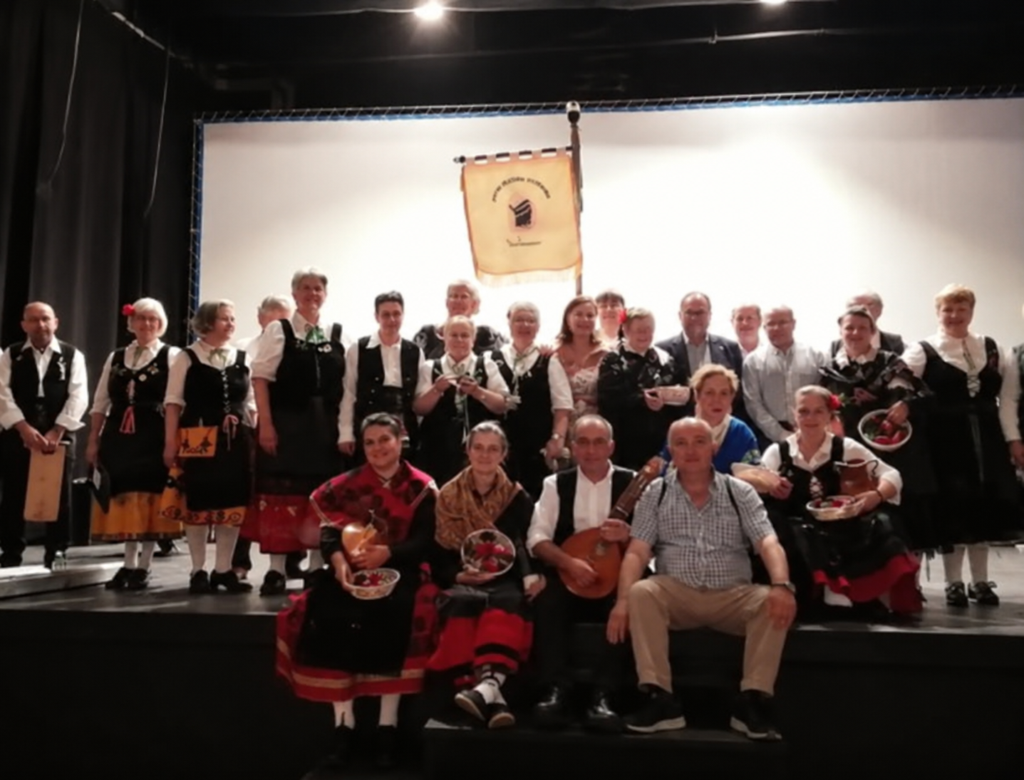 XLVI Jornadas Culturales de Extremadura: 'El chaleco blanco'